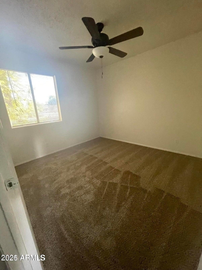 460 E 10th Avenue - Photo 2