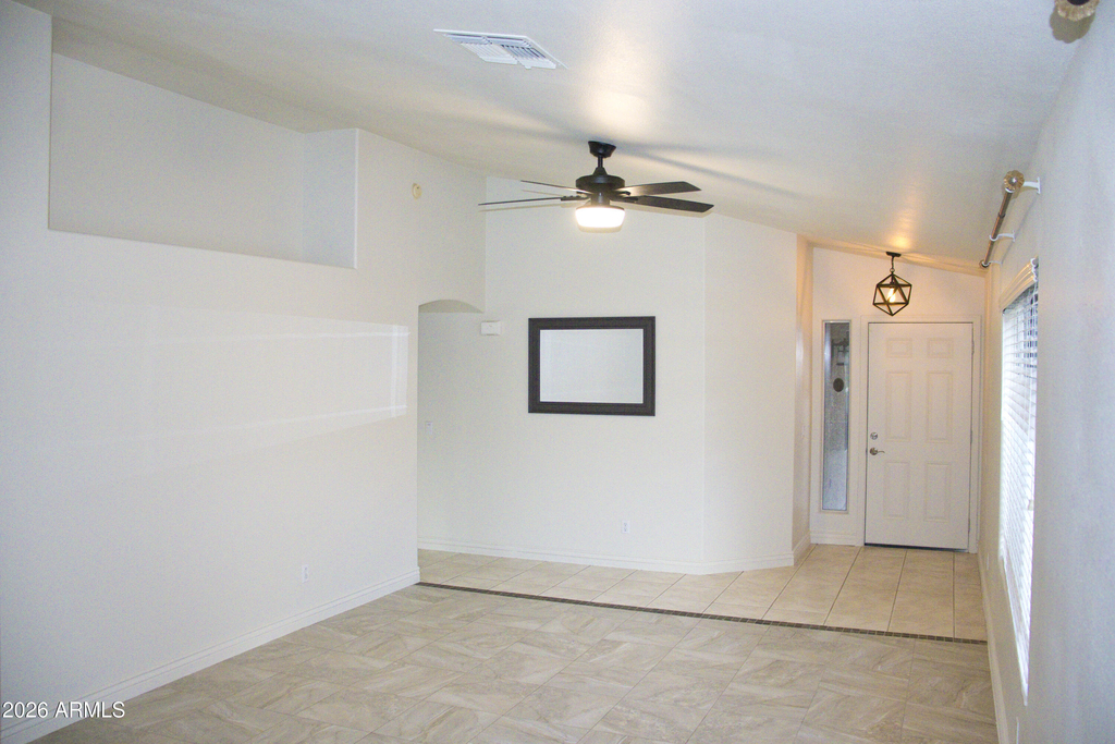 17228 N 40th Place - Photo 6
