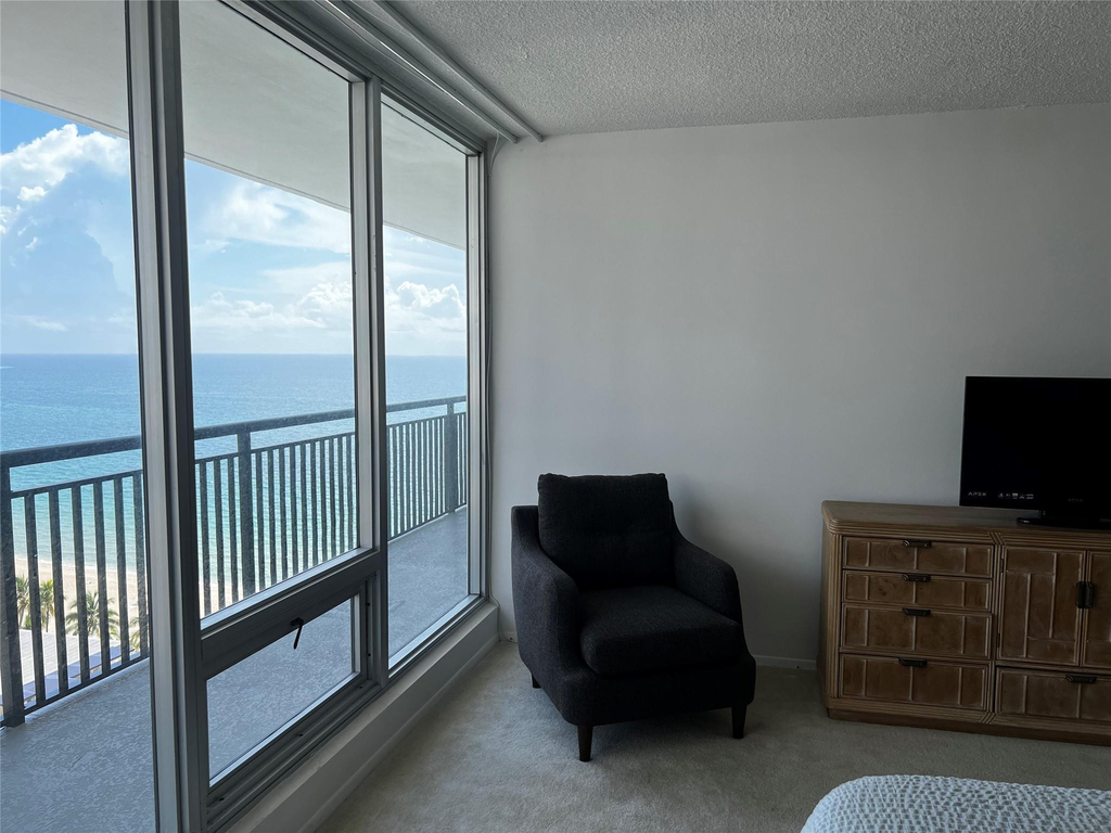 4280 Galt Ocean Drive - Photo 31