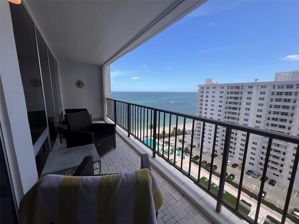 4280 Galt Ocean Drive - Photo 46