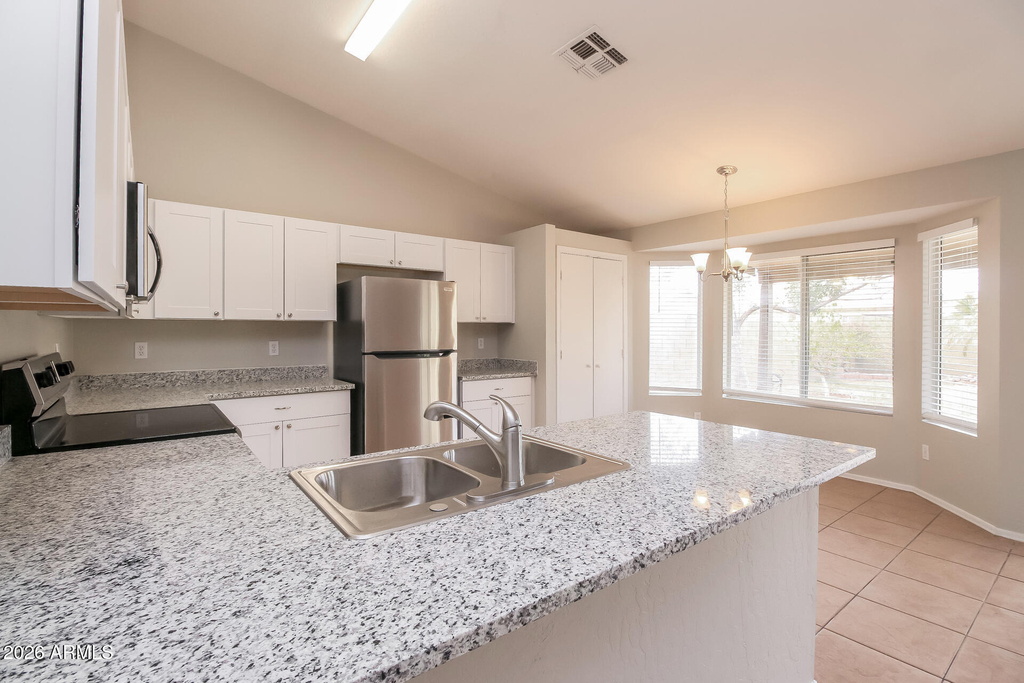 2326 E Devon Court - Photo 5