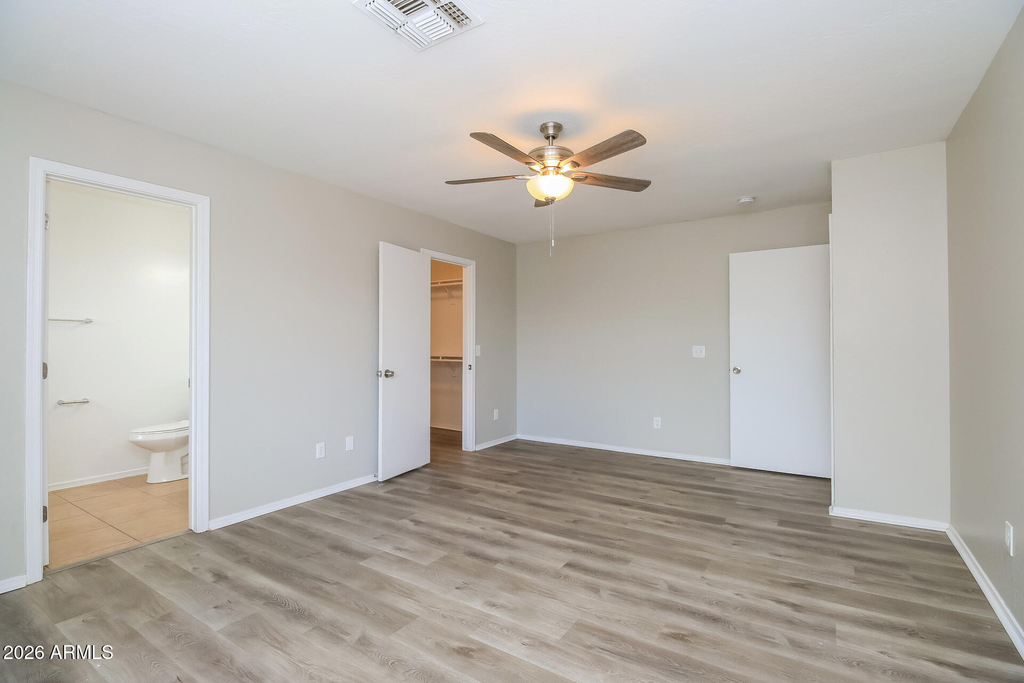 2326 E Devon Court - Photo 8