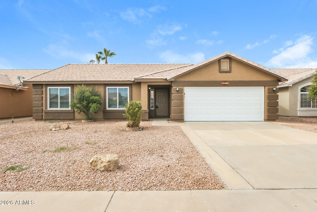 2326 E Devon Court - Photo 0