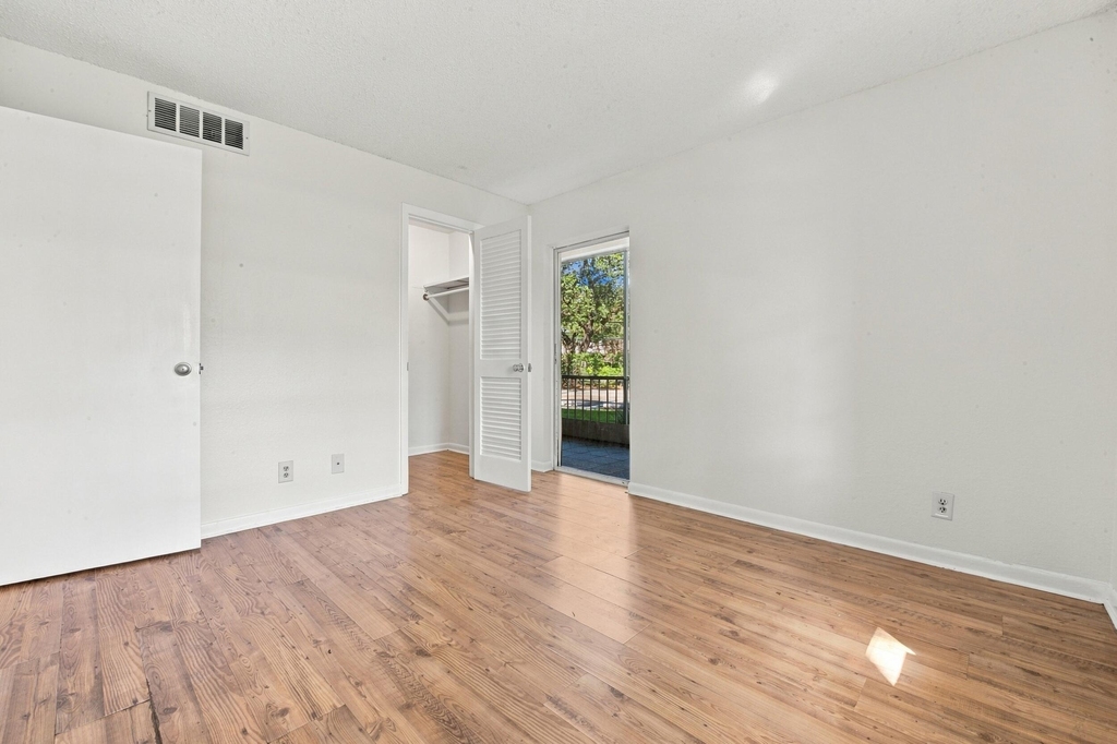 616 Nw 13th Street - Photo 13