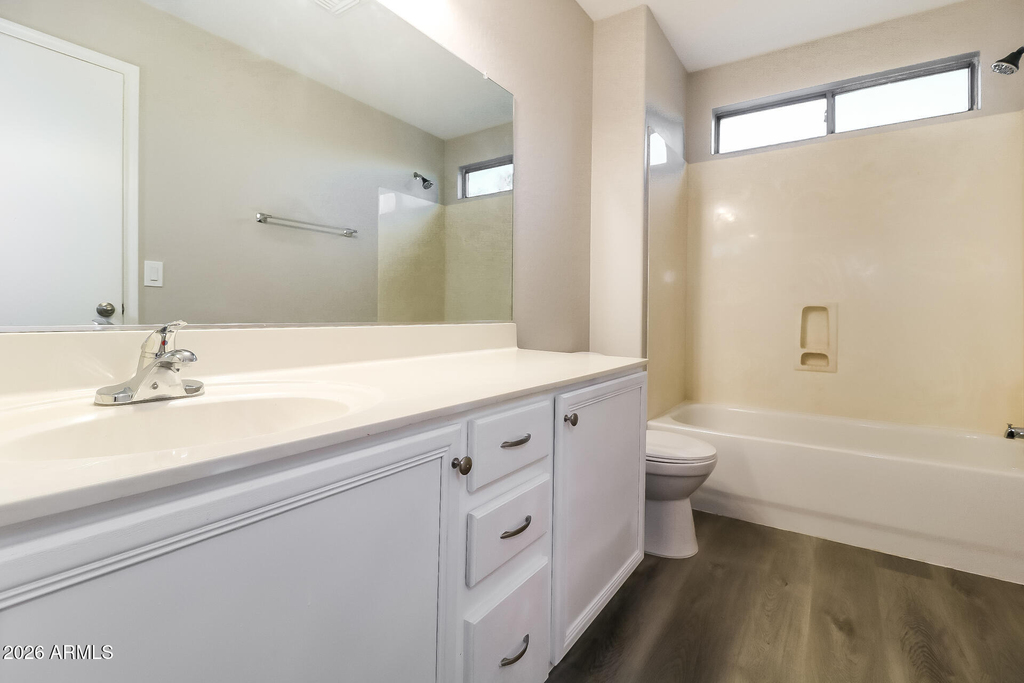 12846 W Soledad Street - Photo 9