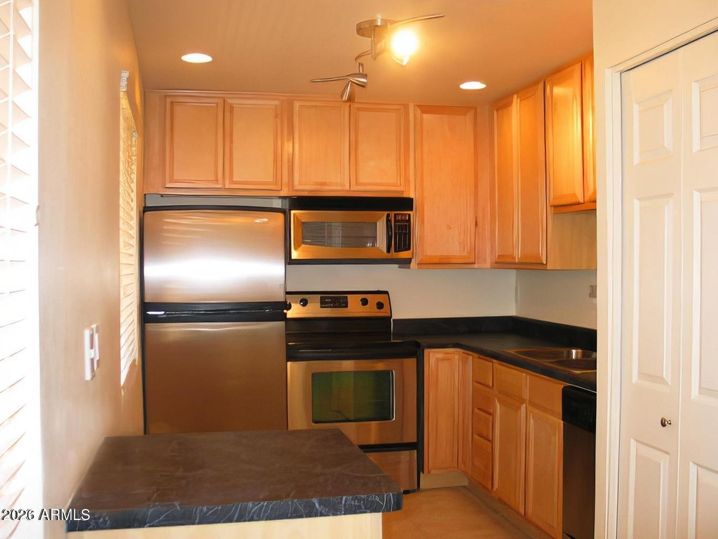 4354 N 82nd Street - Photo 6