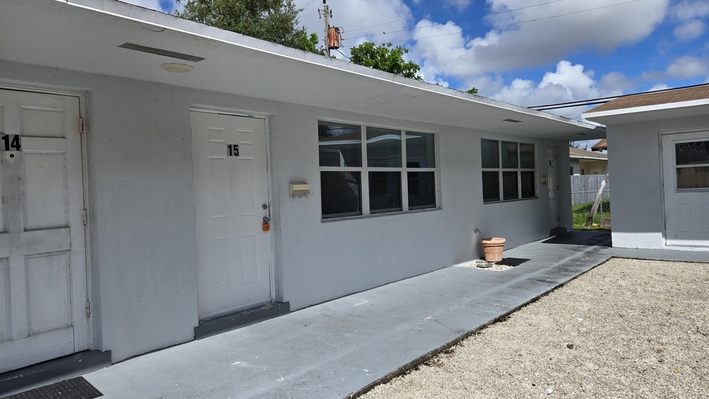 2501 Pierce Street - Photo 11