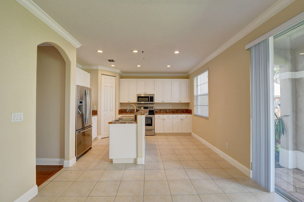 4353 Legacy Court - Photo 6