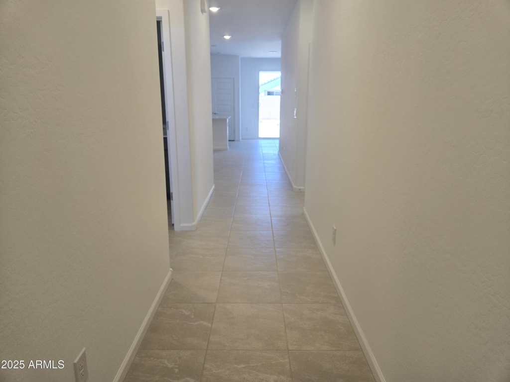 4720 E Amethyst Lane - Photo 1