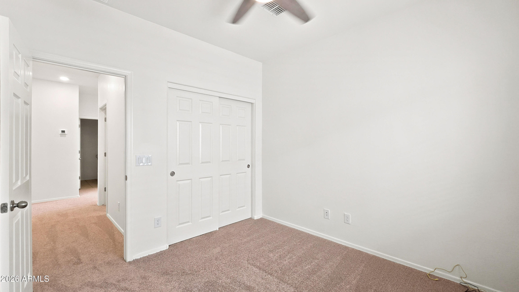 12736 W Midway Avenue - Photo 8