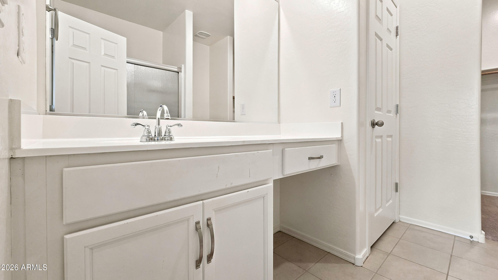 12736 W Midway Avenue - Photo 20