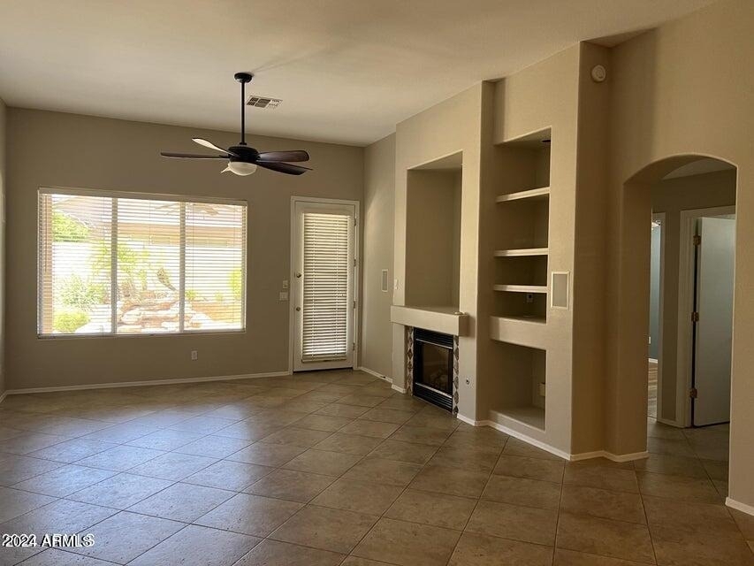 7922 W Ross Avenue - Photo 4