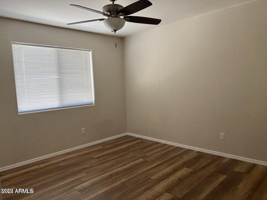 7922 W Ross Avenue - Photo 10