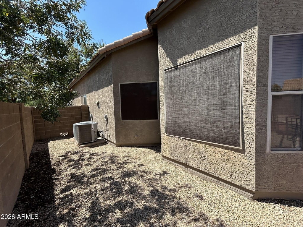 1240 E Baylor Court - Photo 27