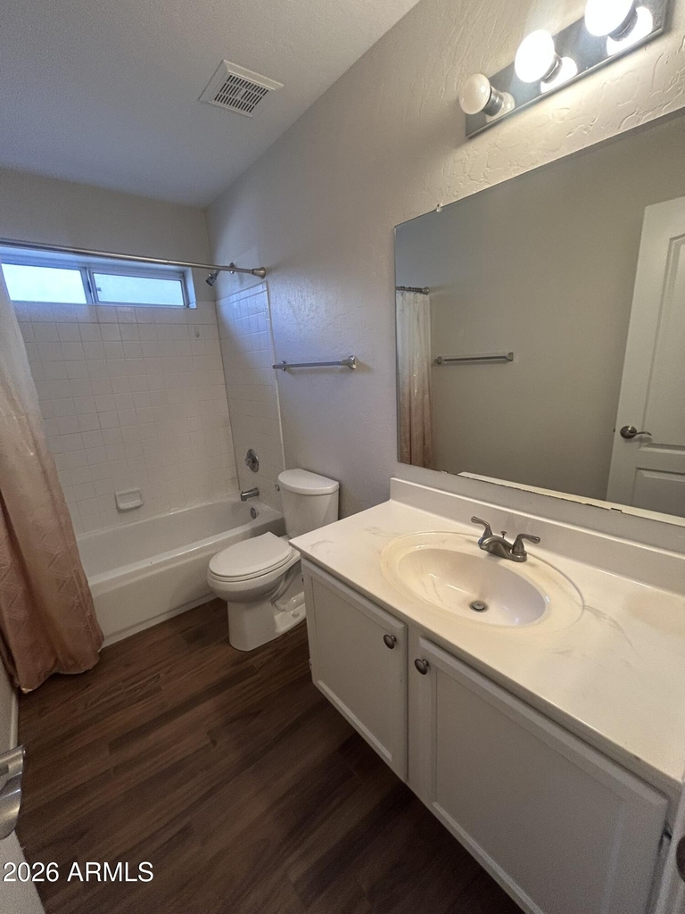 1671 W Princeton Avenue - Photo 16