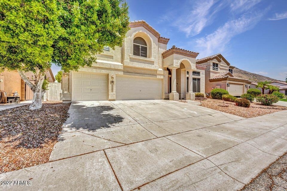 6410 W Hackamore Drive - Photo 1