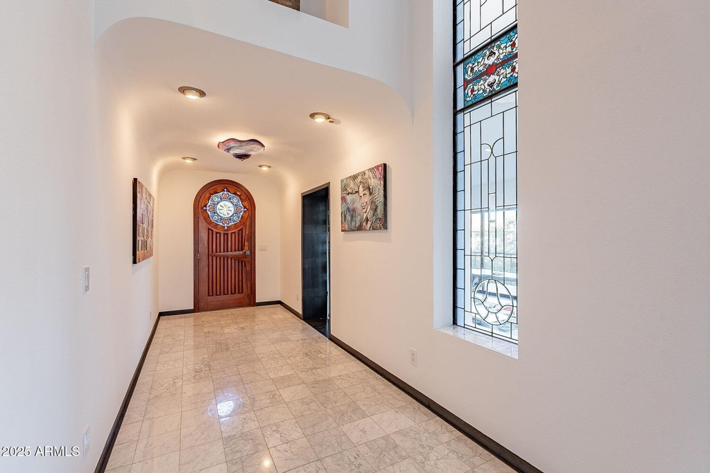 7044 N Hillside Drive - Photo 8