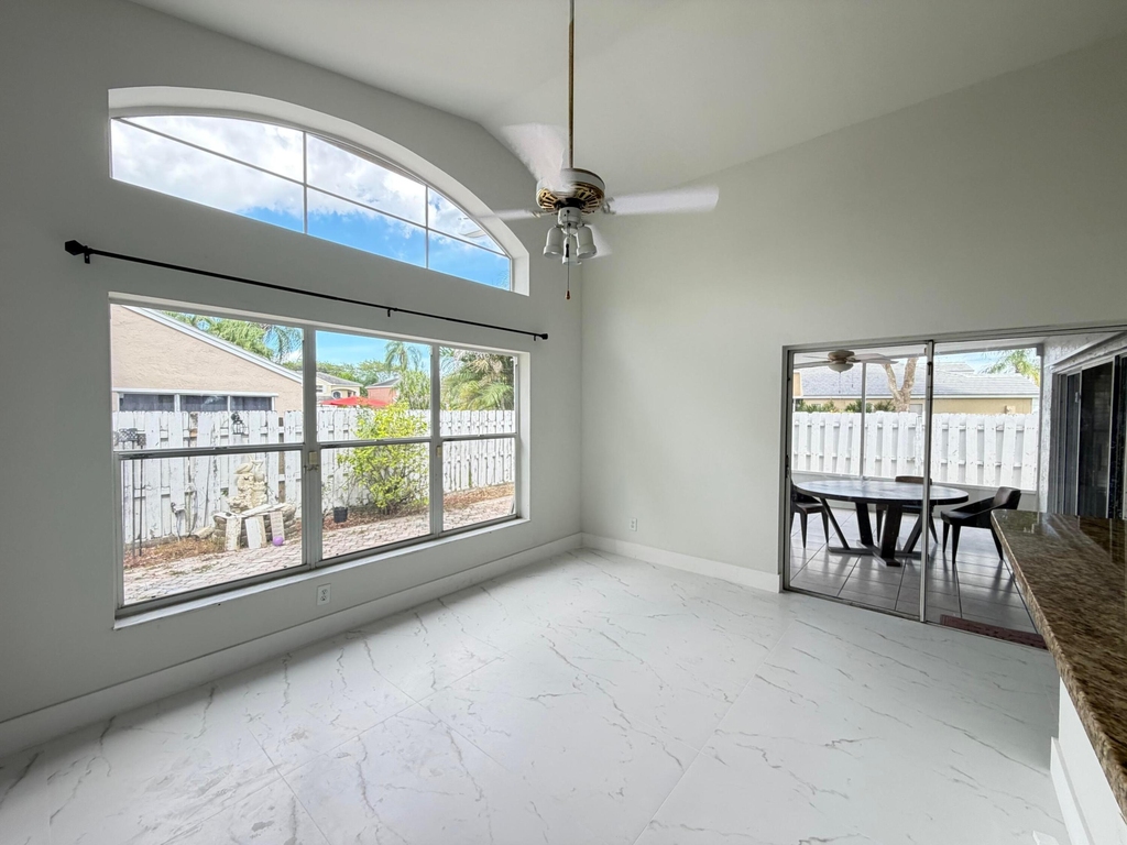 5305 Nw 54th Street Nw - Photo 17