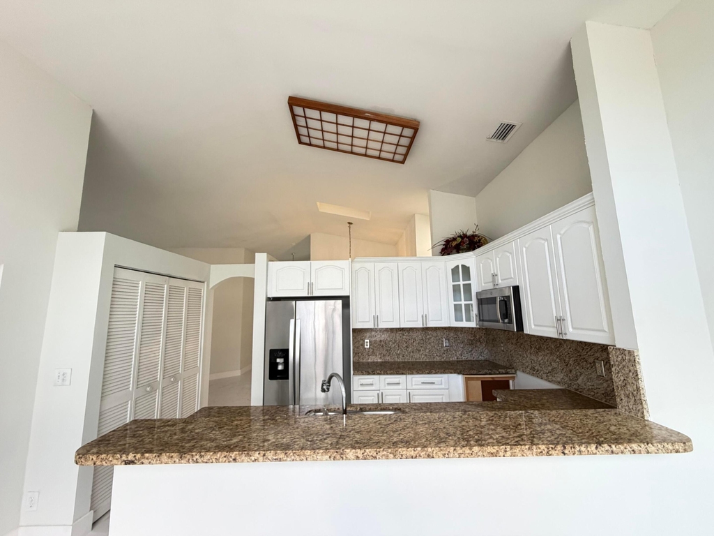 5305 Nw 54th Street Nw - Photo 15