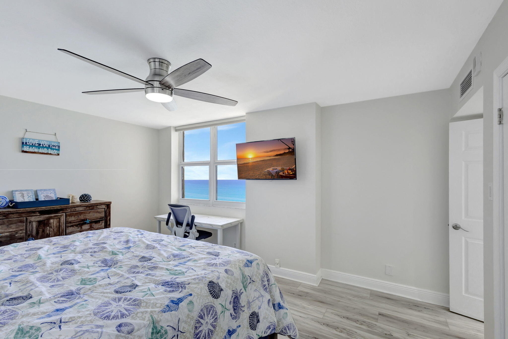 5420 N Ocean Drive - Photo 17