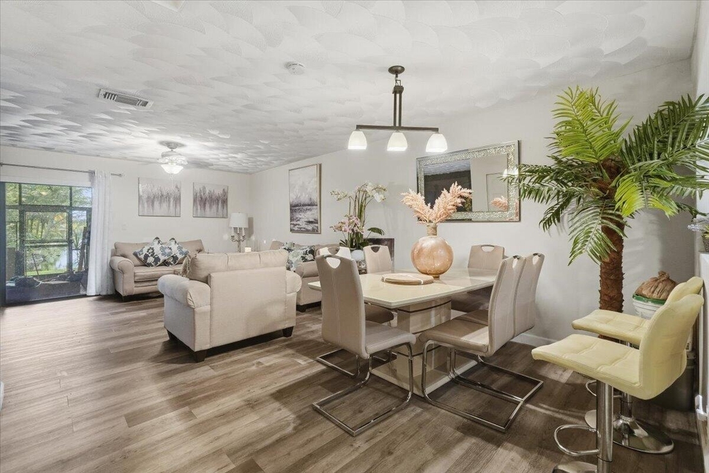 9240 Nw 14th Street - Photo 4