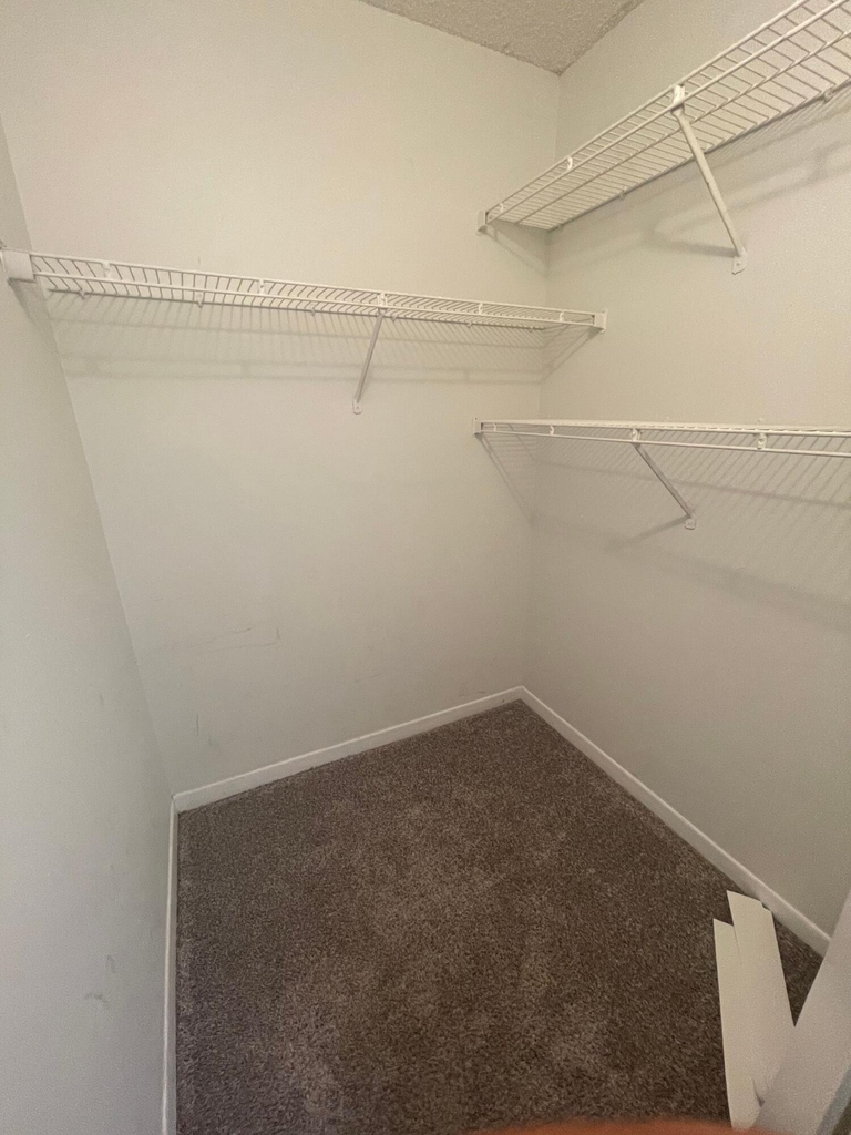 718 Executive Center Drive - Photo 9