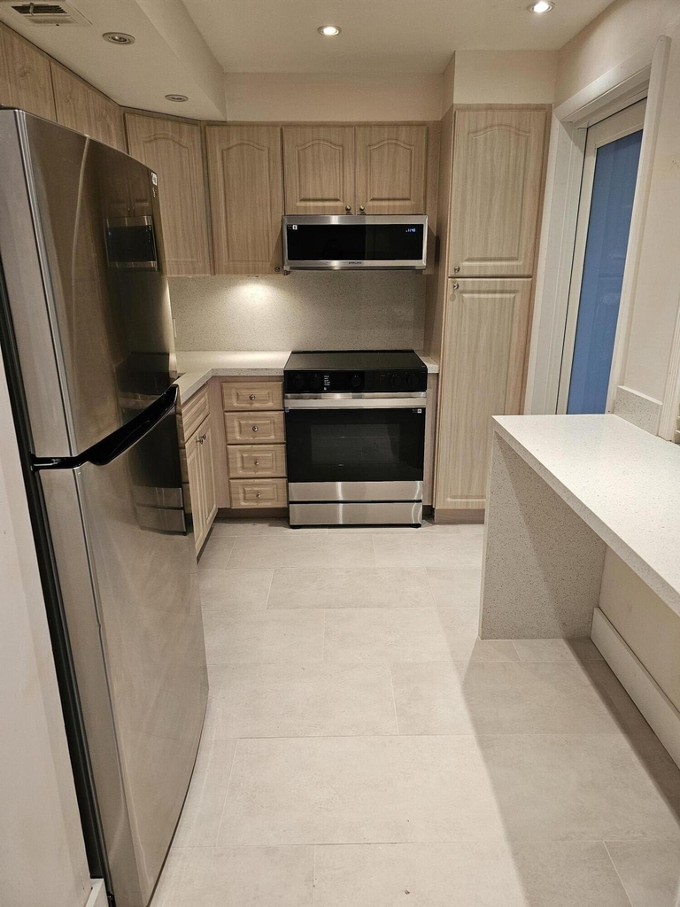 3150 N Palm Aire Drive - Photo 1