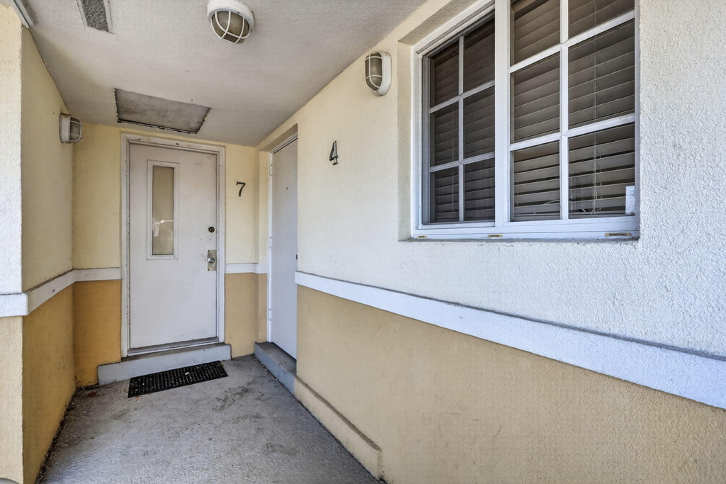 405 Southwind Drive - Photo 43