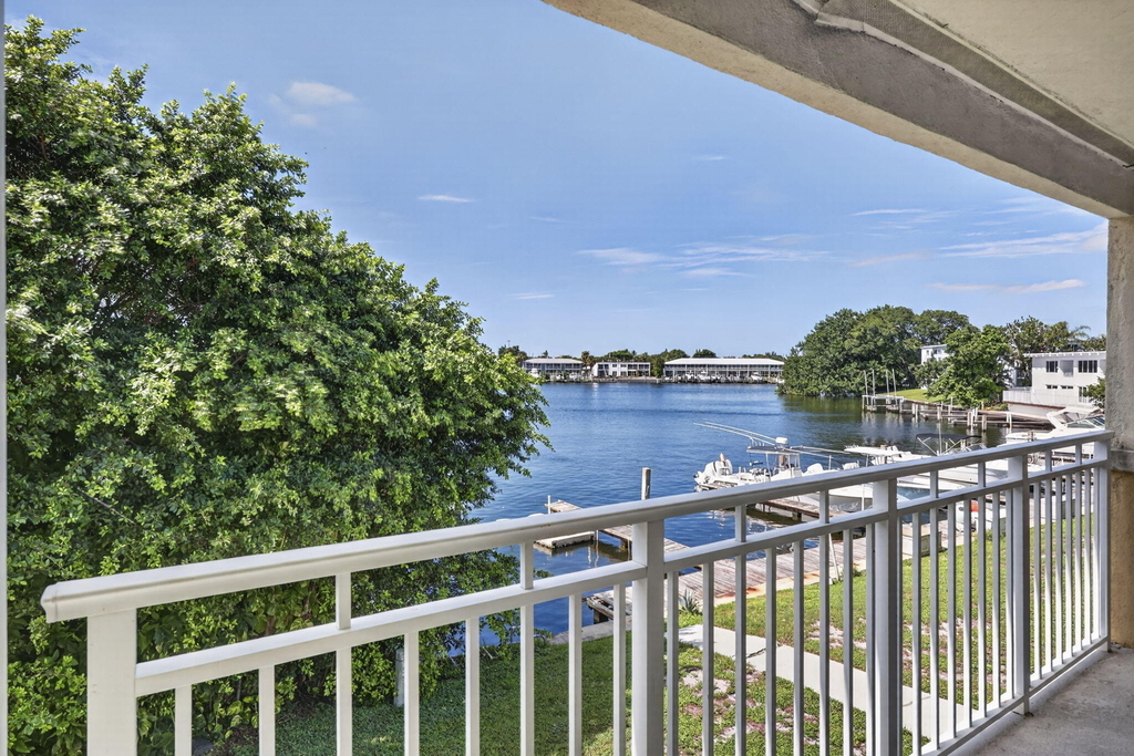 405 Southwind Drive - Photo 22