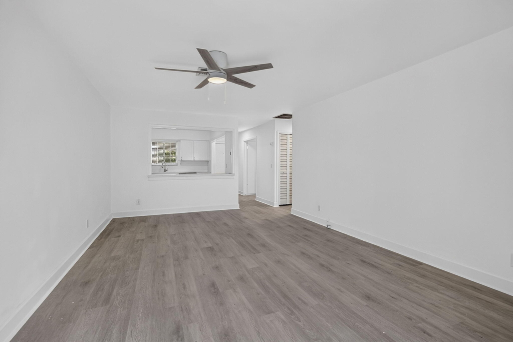 405 Southwind Drive - Photo 30
