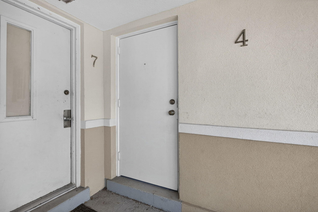 405 Southwind Drive - Photo 42