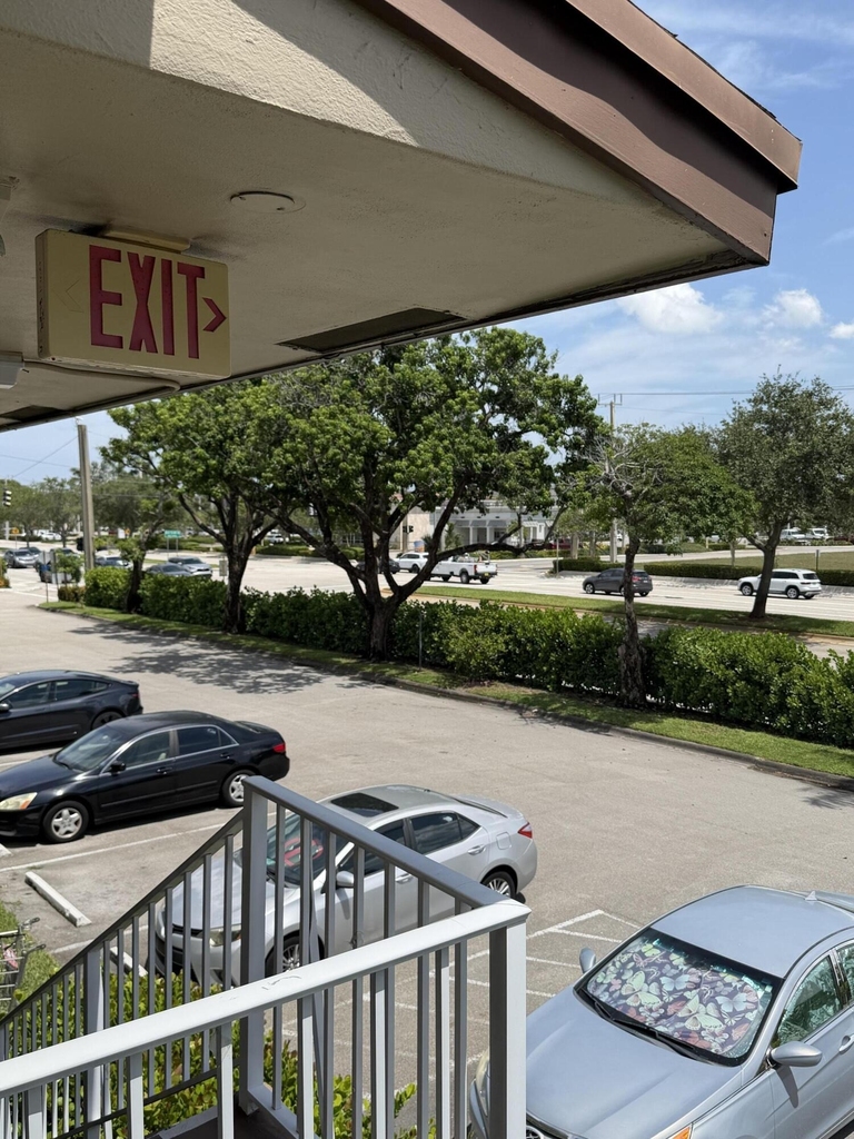 7405 W Atlantic Boulevard - Photo 3