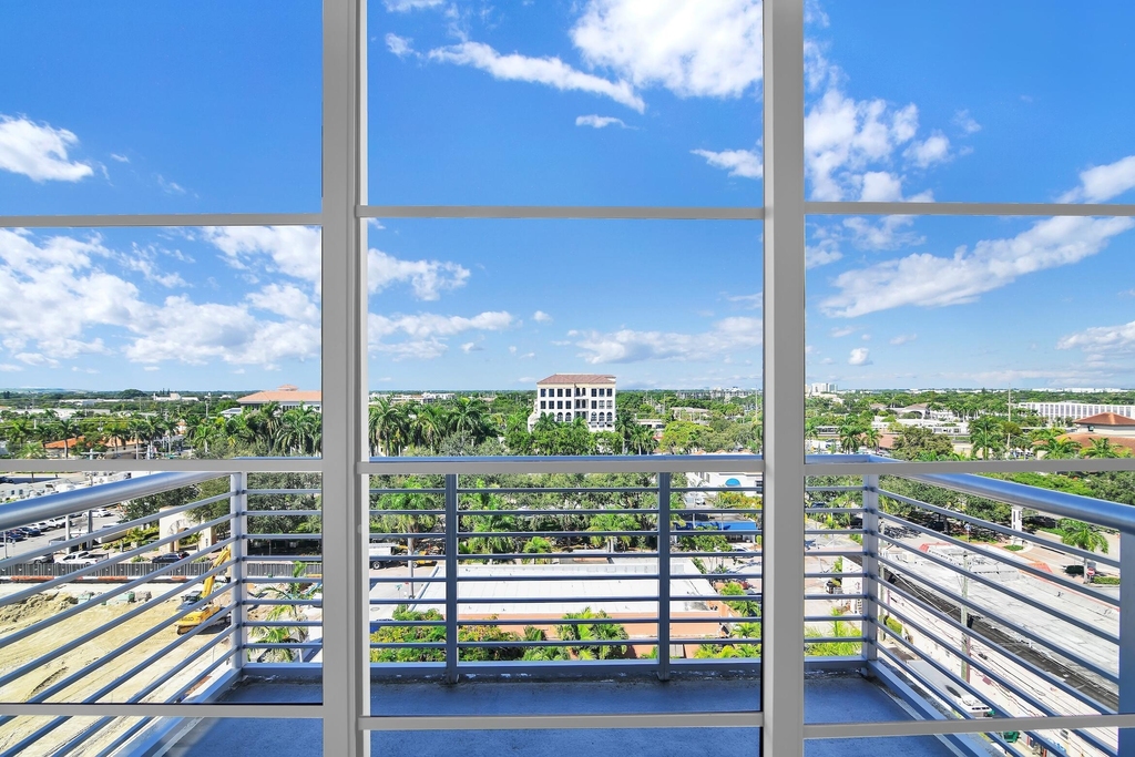 155 E Boca Raton Road - Photo 11