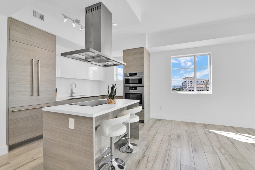 155 E Boca Raton Road - Photo 8