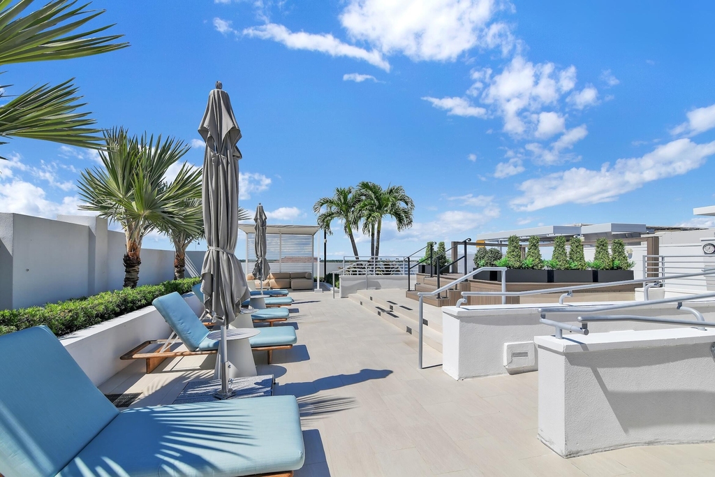 155 E Boca Raton Road - Photo 7