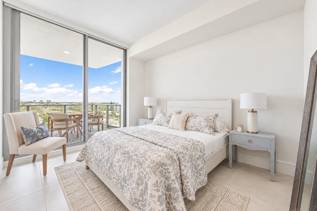 220 Lake Shore Drive - Photo 9