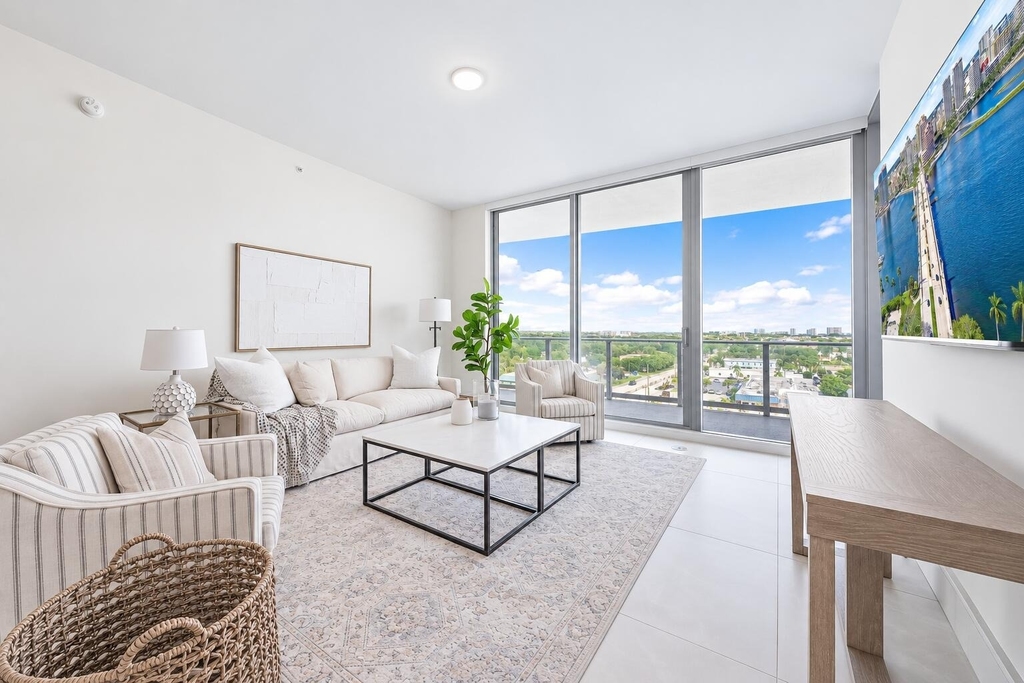 220 Lake Shore Drive - Photo 1