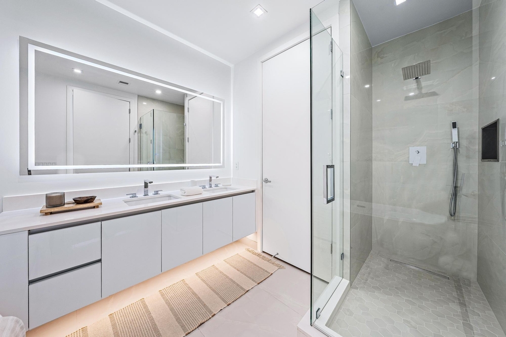 220 Lake Shore Drive - Photo 7
