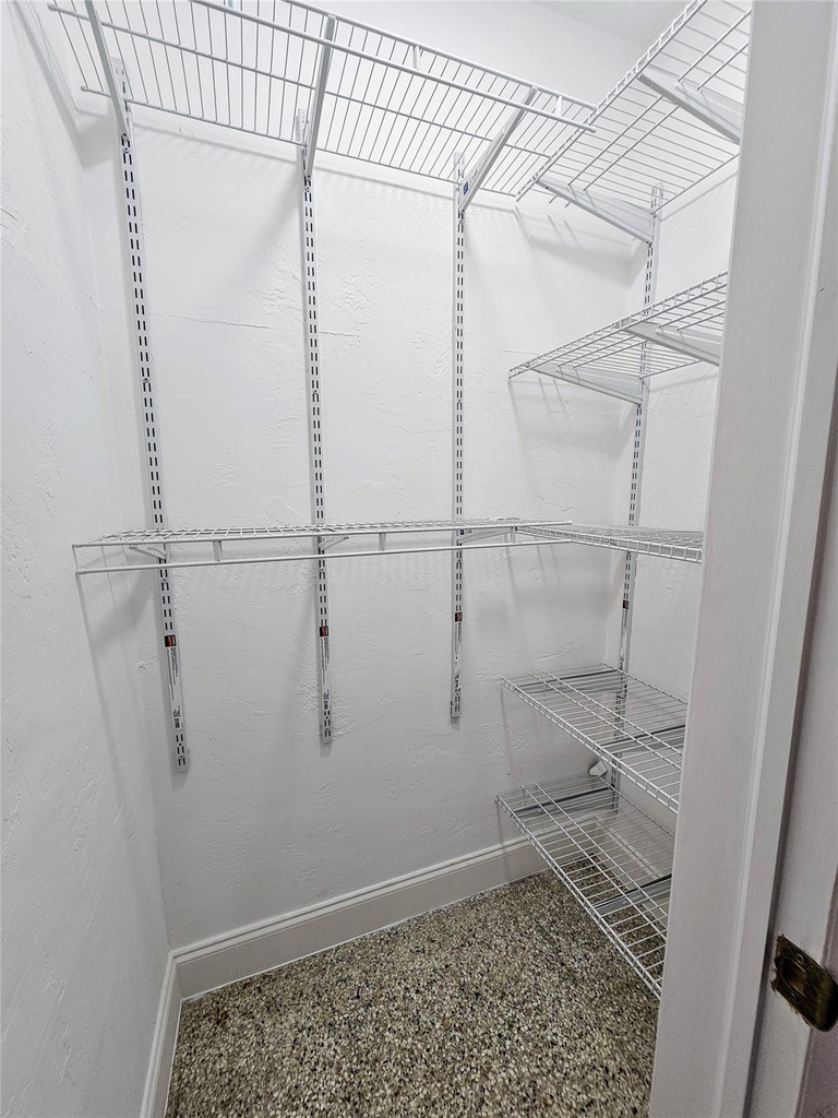 2040 Ne 174th Street - Photo 22