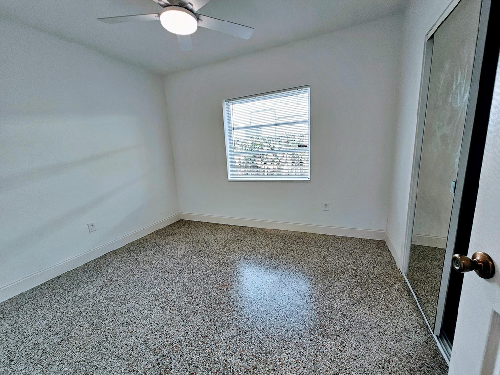 2040 Ne 174th Street - Photo 18