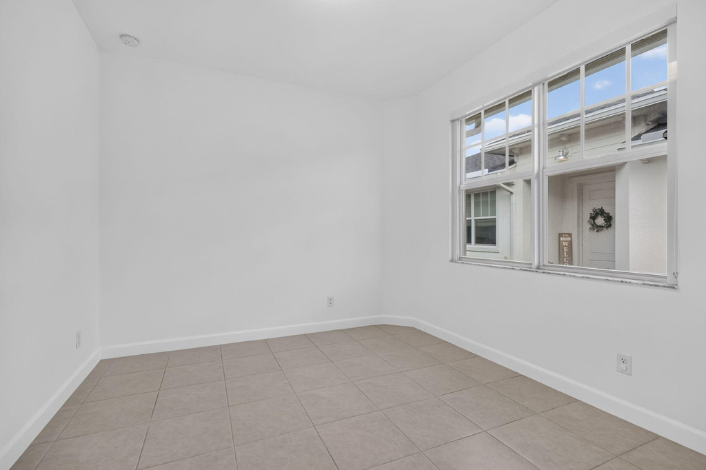 1243 Tangled Orchard Trace - Photo 32