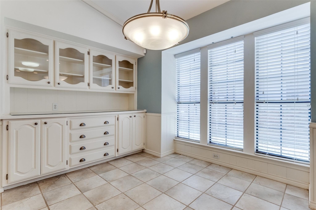 7010 Northwood Road - Photo 16