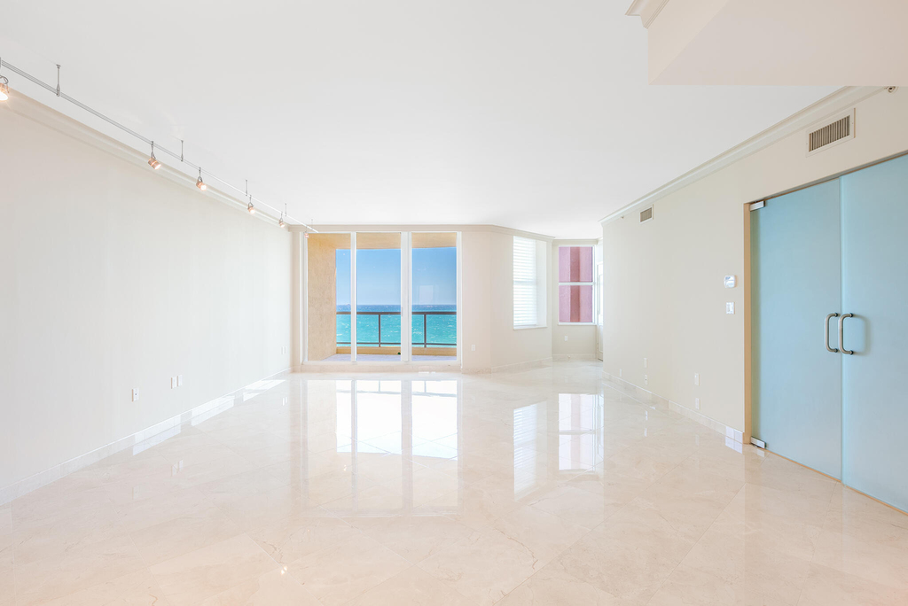 2110 N Ocean Boulevard - Photo 4