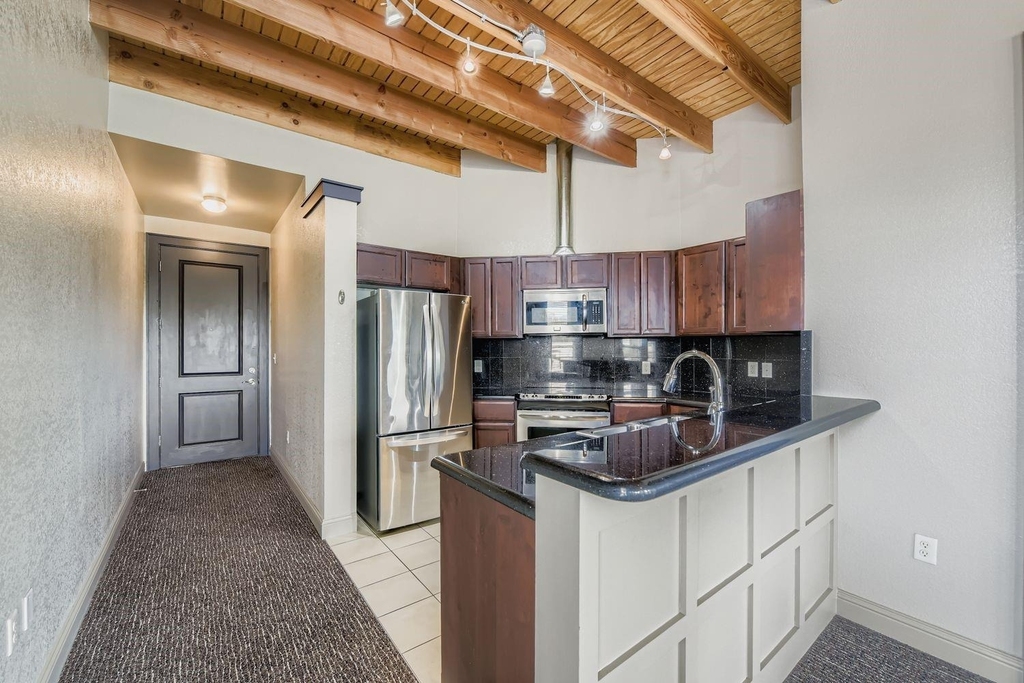 928 Lipscomb Street - Photo 4