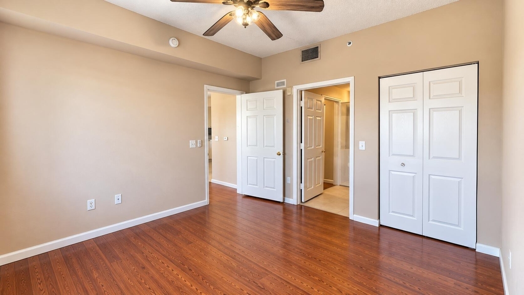 533 Ne 3rd Avenue - Photo 4