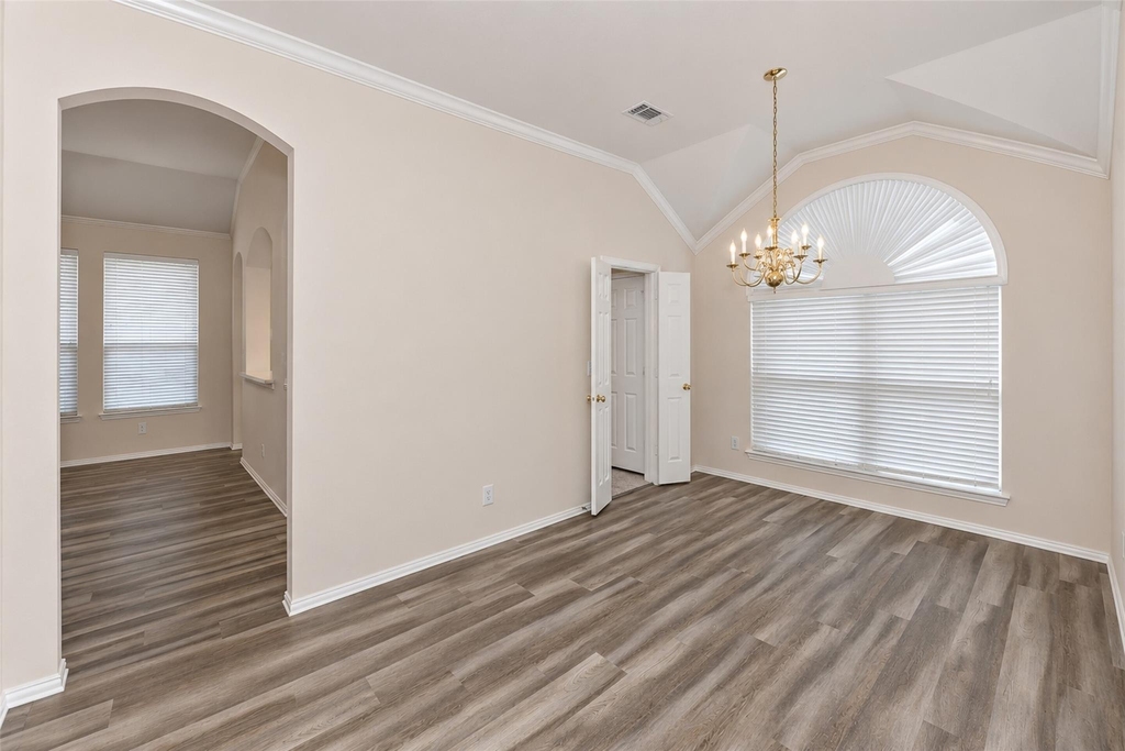 5121 Yaupon Drive - Photo 7