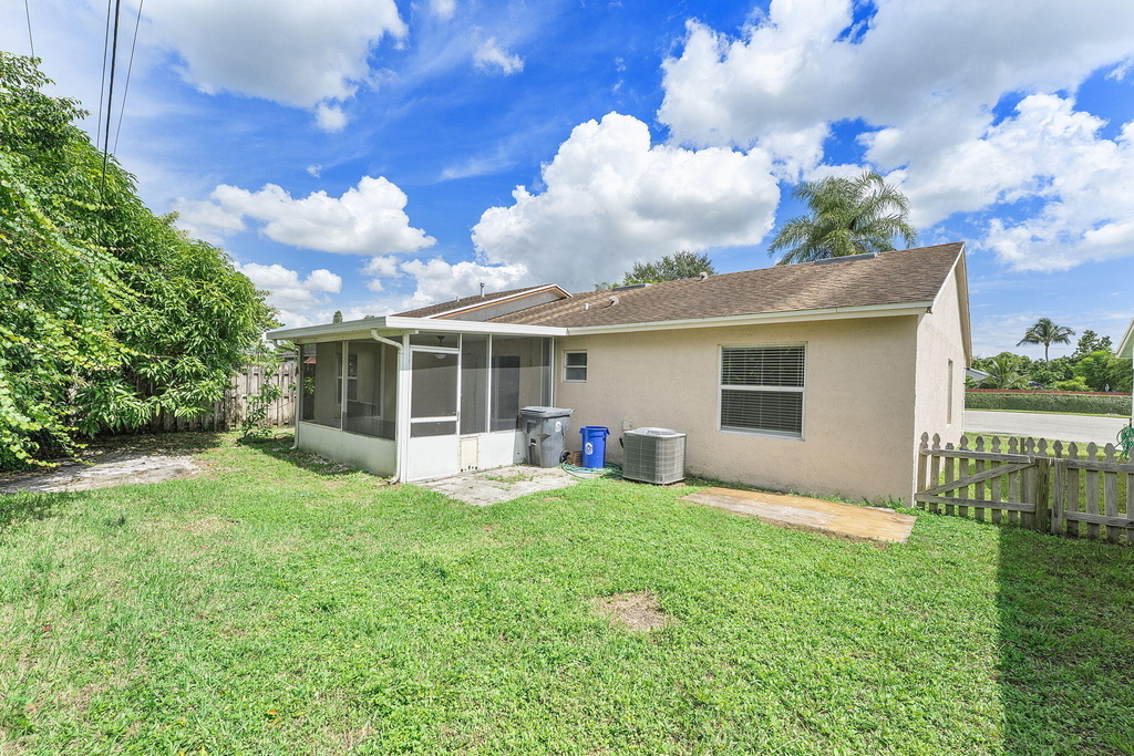 5855 Timber Valley Drive - Photo 21