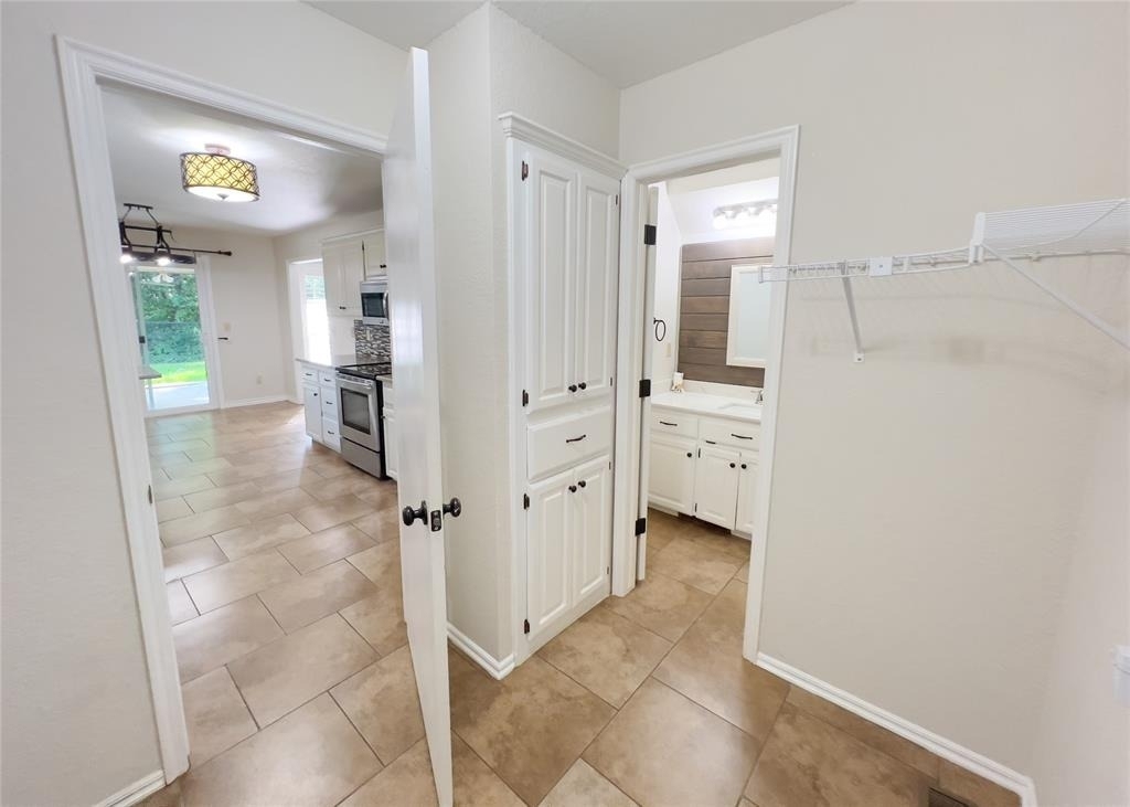 11800 Kingsridge Terrace - Photo 8