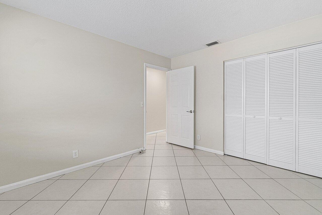 462 Hardwood Place - Photo 18