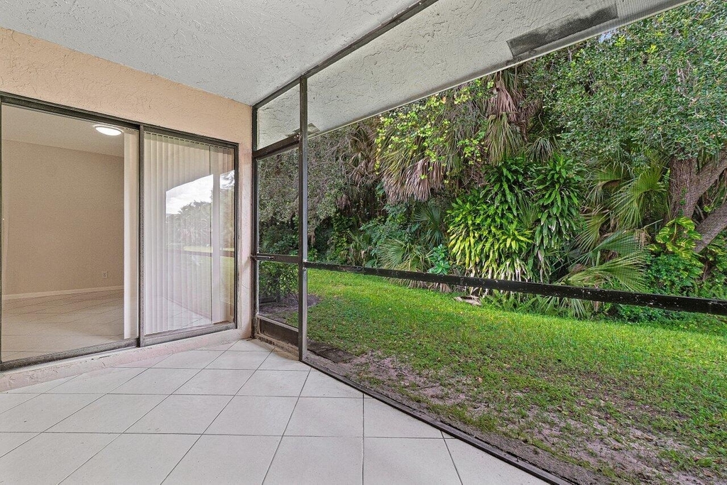 462 Hardwood Place - Photo 23